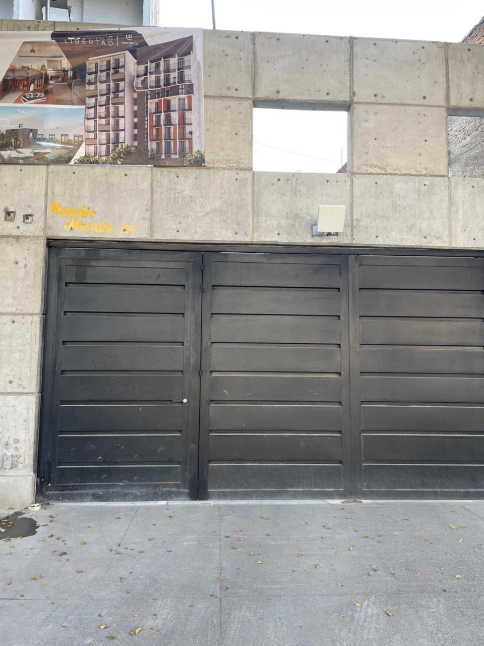 شقة Depa Familiar Centrico Gdl Con Estacionamiento غوادالاجارا المظهر الخارجي الصورة
